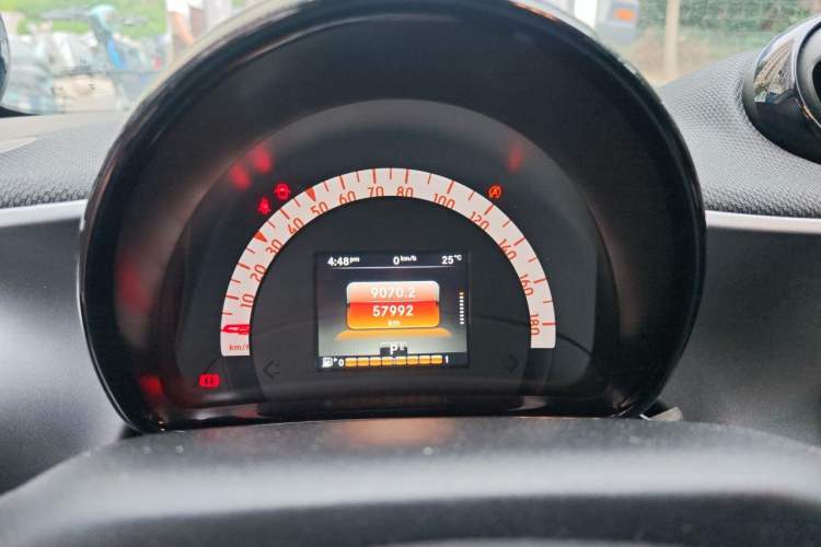 Used smart fortwo 2016 0.9T 66kW Hardtop Pioneer Edition Instrument Cluster