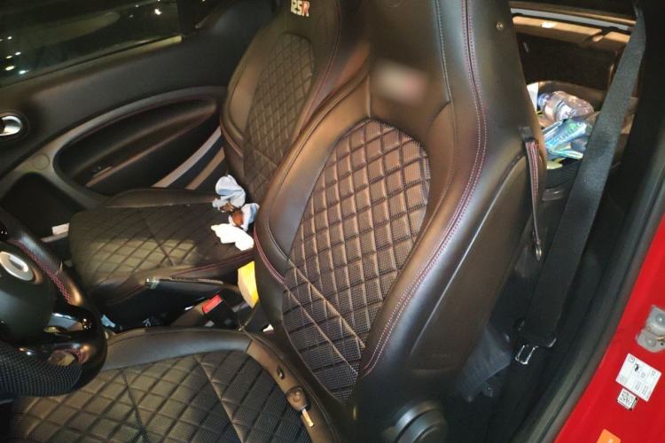 Used smart fortwo 2016 1.0L 52 kW Convertible Passion Edition Left Rear Seat