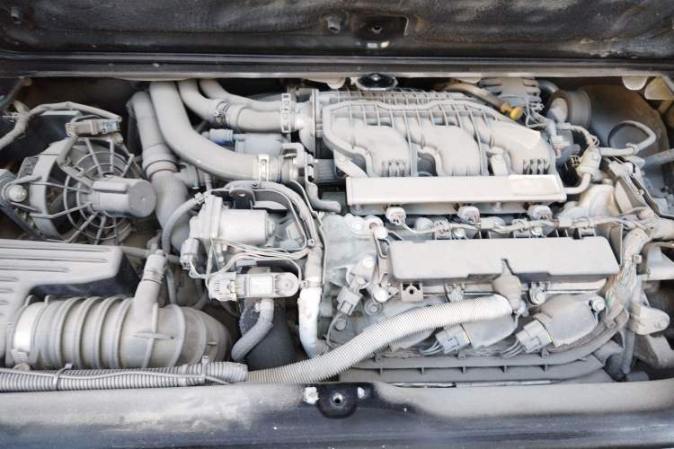 Used smart fortwo 2016 0.9T 66kW Hardtop Pioneer Edition Engine Bay