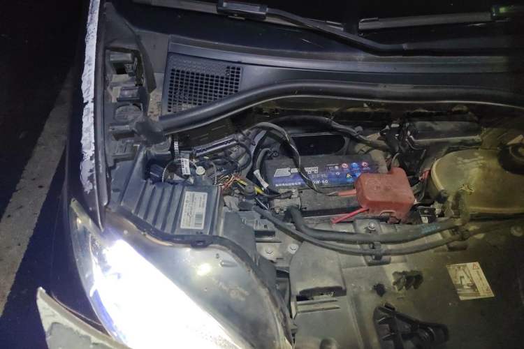 Used smart fortwo 2016 0.9T 66kW Hardtop Pioneer Edition Engine Bay Right