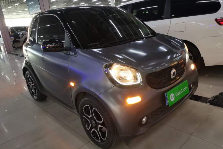 Used smart fortwo 2016 1.0L Grey Ranger Special Edition Exterior 1
