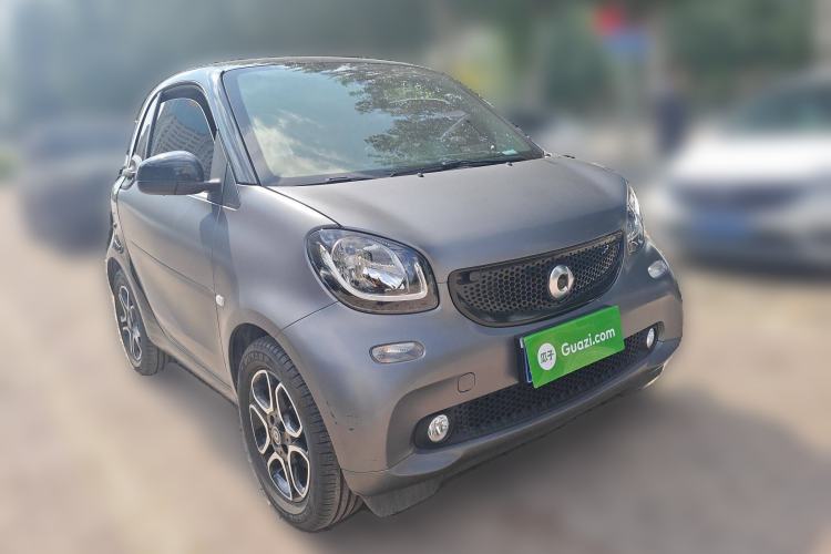 Used smart fortwo 2016 1.0L Grey Ranger Special Edition Exterior 2