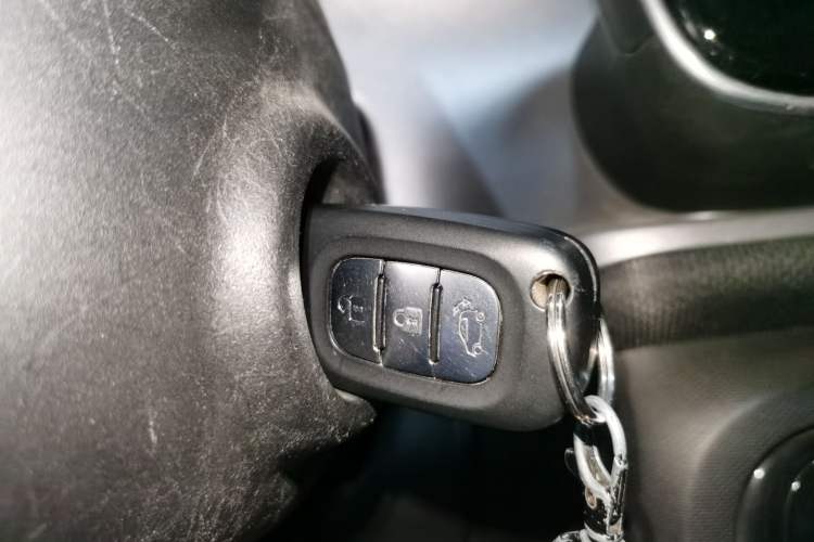 Used smart fortwo 2016 1.0L Grey Ranger Special Edition Interior 1
