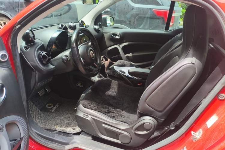 Used smart fortwo 2016 0.9T 66kW Hardtop Ultimate Edition Left Front Seat