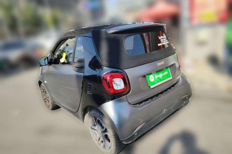 Used smart fortwo 2016 0.9T 66 kW Convertible Pioneer Edition Rear Left 45 Deg