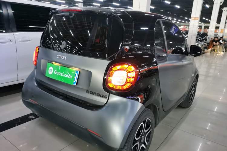 Used smart fortwo 2016 1.0L Grey Ranger Special Edition Rear Right 45 Deg