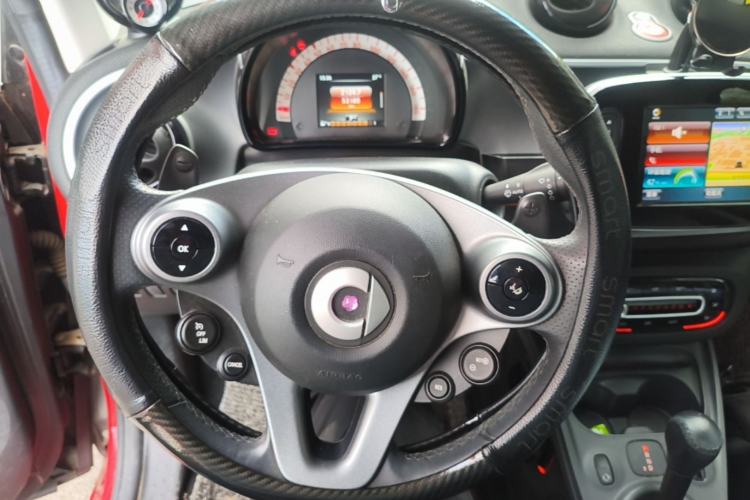 Used smart fortwo 2016 0.9T 66kW Hardtop Ultimate Edition Steering Wheel