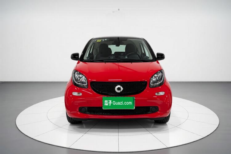 Used smart fortwo 2016 0.9T 66kW Hardtop Pioneer Edition Exterior 1