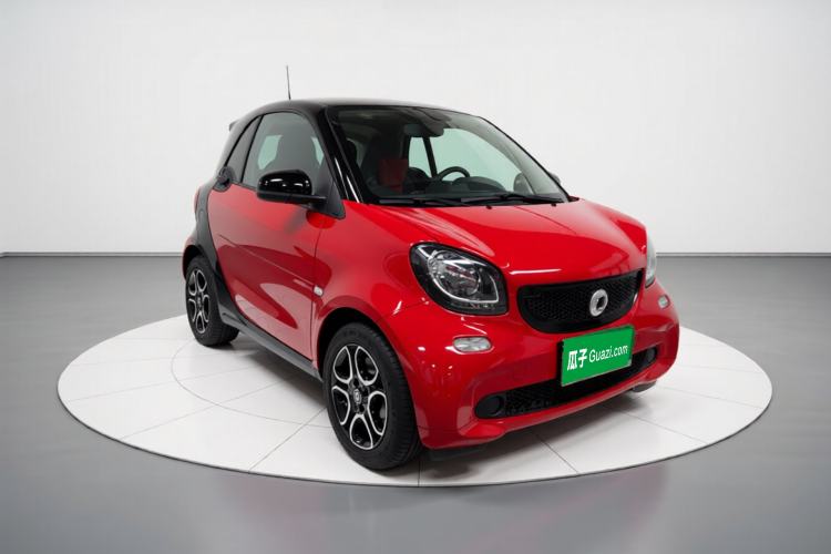 Used smart fortwo 2016 0.9T 66kW Hardtop Pioneer Edition Exterior 2