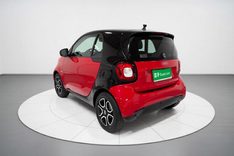 Used smart fortwo 2016 0.9T 66kW Hardtop Pioneer Edition Exterior 3