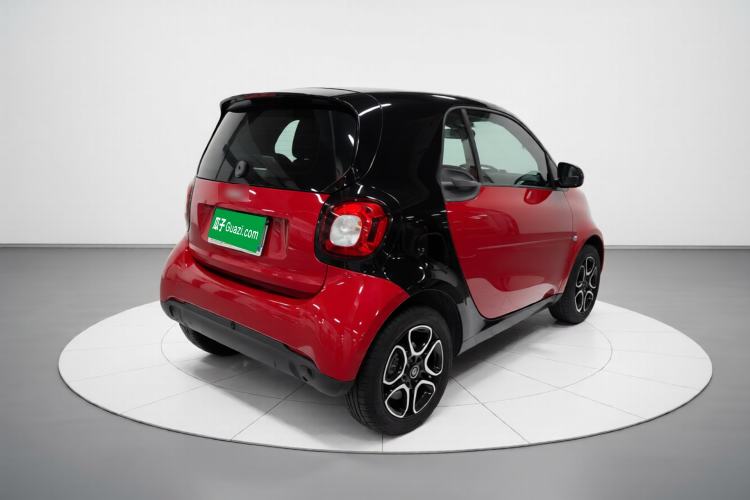 Used smart fortwo 2016 0.9T 66kW Hardtop Pioneer Edition Exterior 5