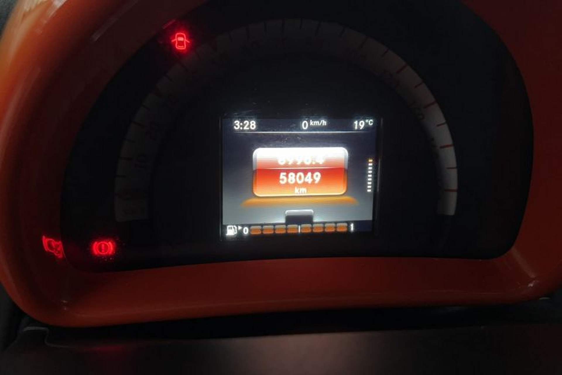 Used smart fortwo 2016 1.0L 52 kW Convertible Passion Edition Odometer Close Up