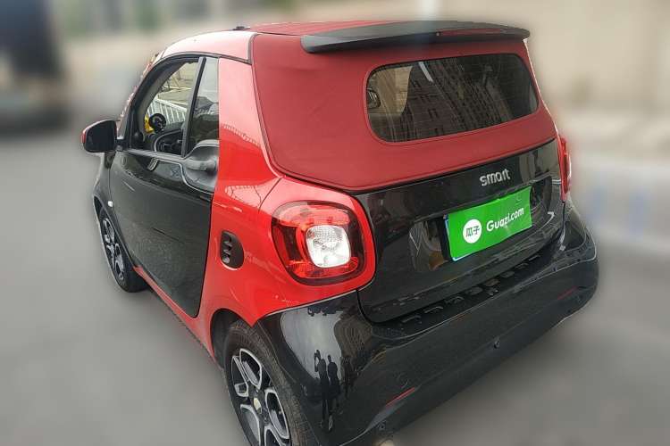 Used smart fortwo 2016 0.9T 66 kW Convertible Pioneer Edition Rear Left 45 Deg