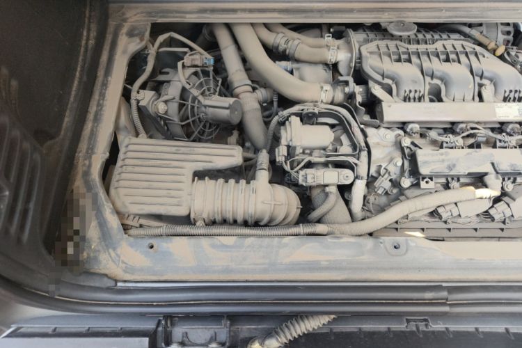 Used smart fortwo 2016 0.9T 66 kW Convertible Pioneer Edition Engine Bay Right