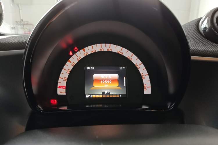 Used smart fortwo 2016 0.9T 66kW Hardtop Pioneer Edition Instrument Cluster