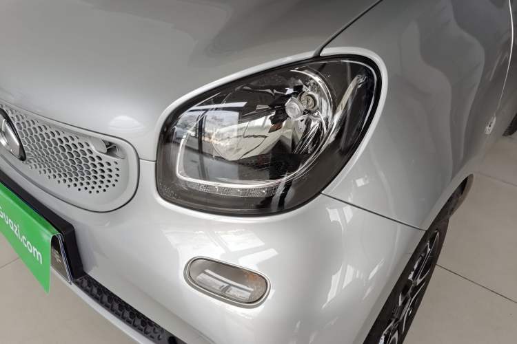 Used smart fortwo 2016 0.9T 66kW Hardtop Pioneer Edition Left Front Headlight