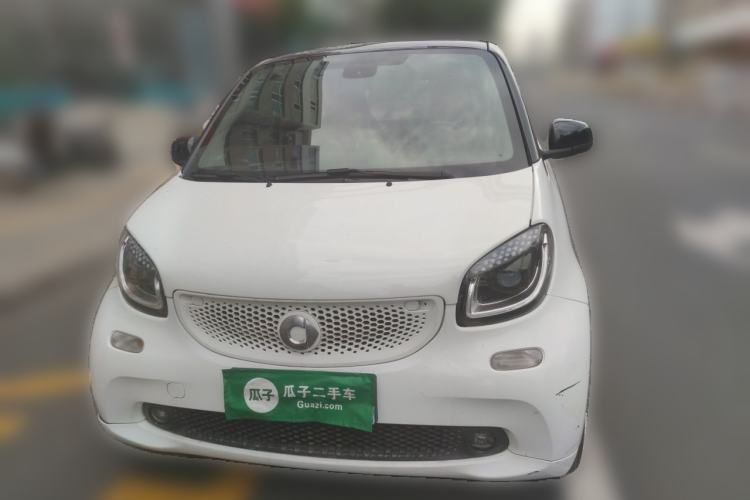 Used smart fortwo 2016 0.9T 66kW Hardtop Pioneer Edition Front