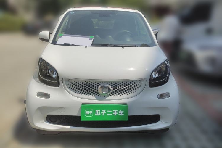 Used smart fortwo 2016 1.0L 52 kW Convertible Passion Edition Front