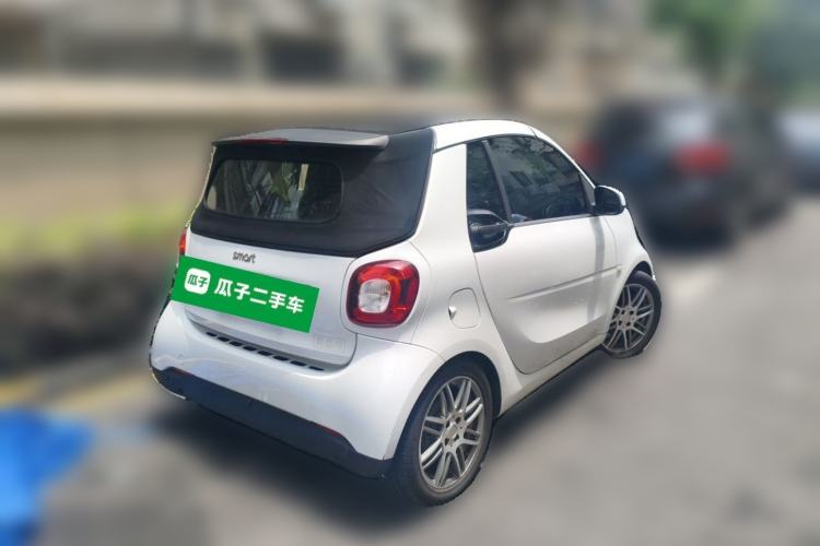Used smart fortwo 2016 0.9T 66 kW Convertible Pioneer Edition Rear Right 45 Deg
