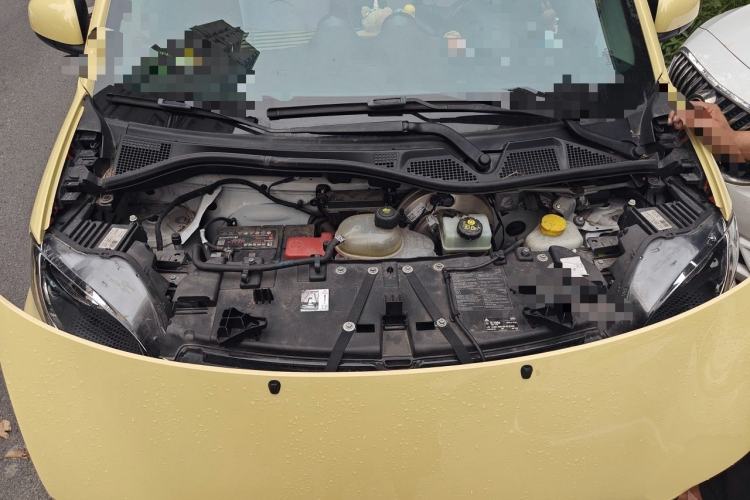 Used smart fortwo 2016 1.0L 52 kW Convertible Passion Edition Engine Bay