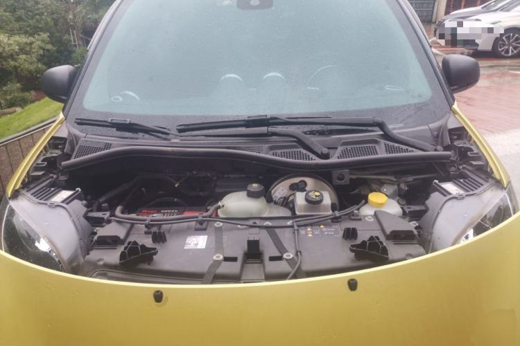 Used smart fortwo 2016 1.0L Grey Ranger Special Edition Engine Bay