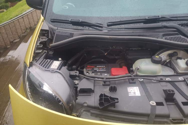 Used smart fortwo 2016 1.0L Grey Ranger Special Edition Engine Bay Right