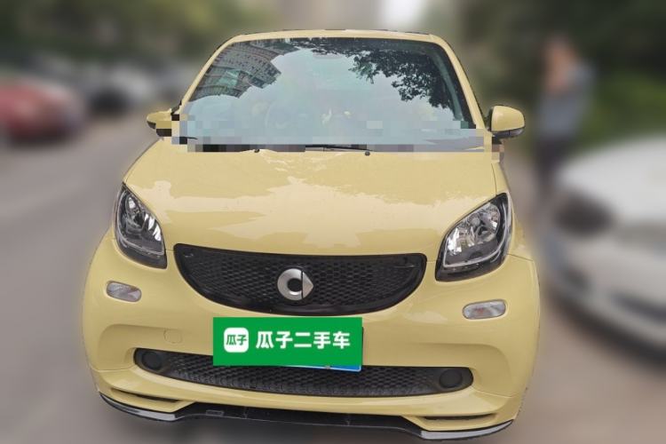 Used smart fortwo 2016 1.0L 52 kW Convertible Passion Edition Front