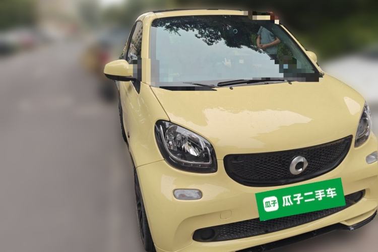 Used smart fortwo 2016 1.0L 52 kW Convertible Passion Edition Front Right 45 Deg