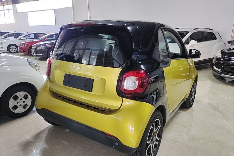 Used smart fortwo 2016 0.9T 66kW Hardtop Pioneer Edition Rear Right 45 Deg