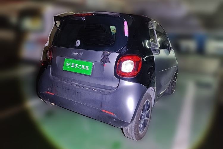 Used smart fortwo 2017 1.0L 52kW New Sound Special Edition China V Emission Standard Rear Right 45 Deg
