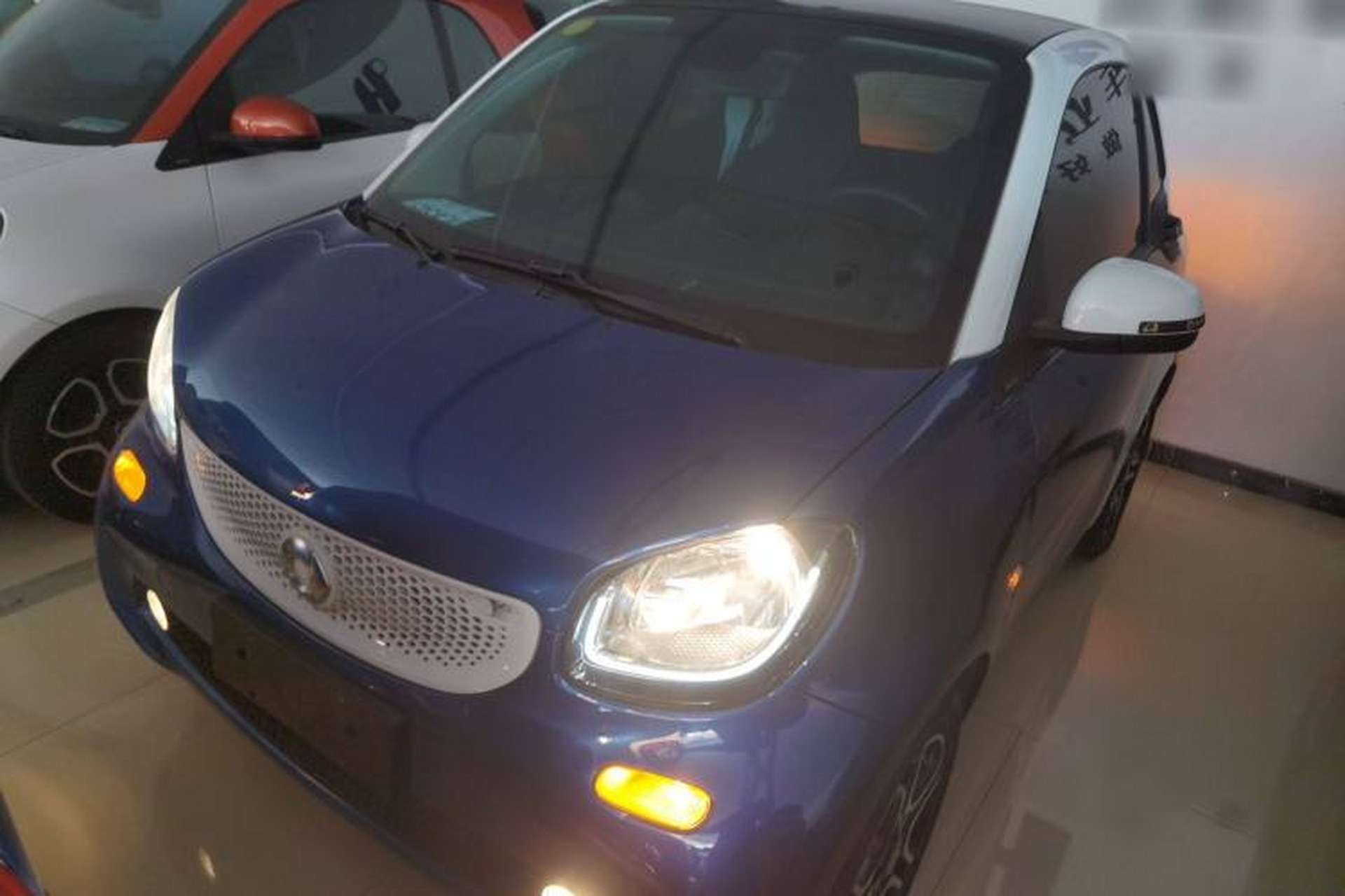 Used smart fortwo 2017 1.0L 52kW New Sound Special Edition China V Emission Standard Front Left 45 Deg