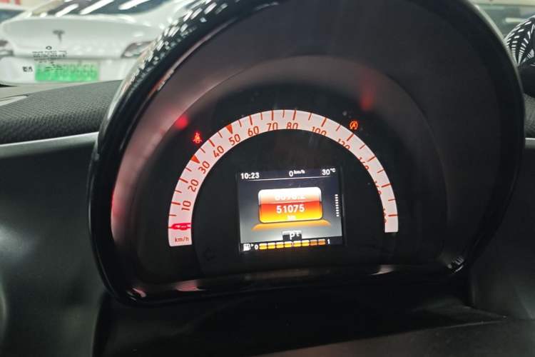 Used smart fortwo 2017 Model 1.0L 52 kW Melody Blue Special Edition China V Standard Instrument Cluster