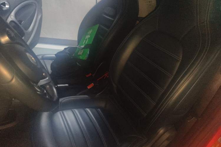 Used smart fortwo 2017 1.0L 52kW New Sound Special Edition China V Emission Standard Left Rear Seat