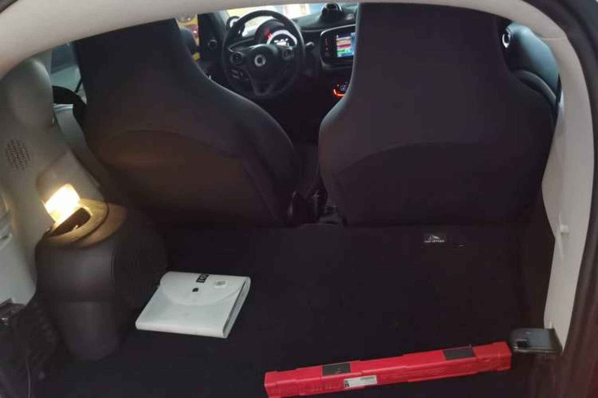Used smart fortwo 2017 1.0L 52kW New Sound Special Edition China V Emission Standard Trunk