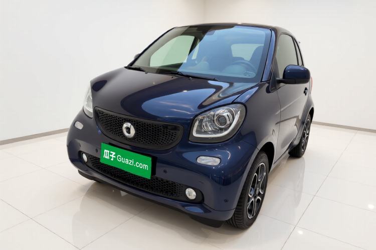 Ojetý smart fortwo 2017 Model 1.0L 52 kW Melody Blue Special Edition China V Standard Guazi used car, China used car export, Used car for sale, Used  cars, Cheapest cars for sale