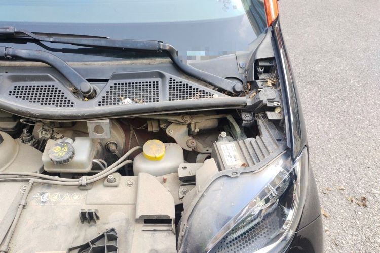 Used smart fortwo  Engine Bay Left