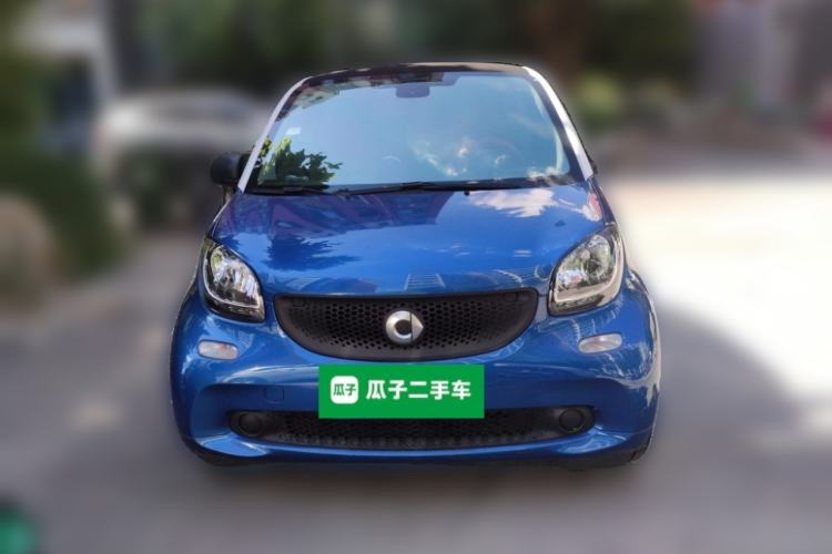 Used smart fortwo 2017 1.0L 52kW New Sound Special Edition China V Emission Standard Front