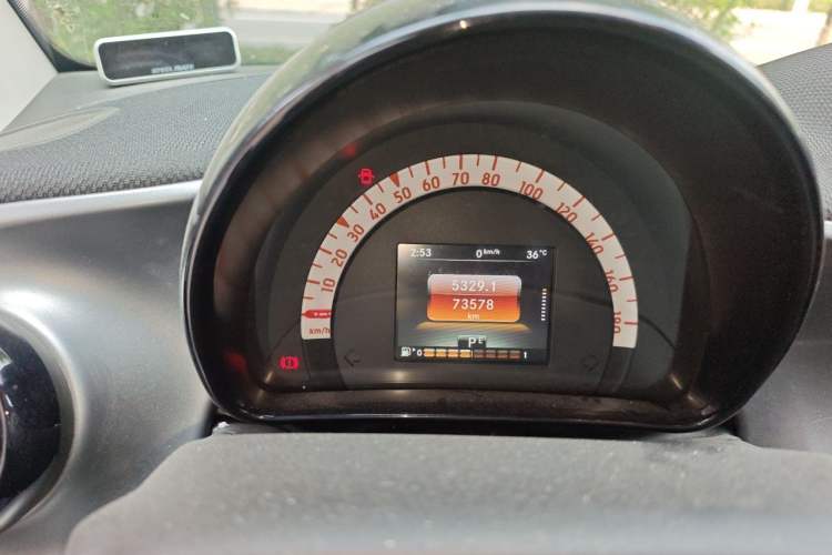 Used smart fortwo 2017 1.0L 52kW Hardtop Affection Special Edition Instrument Cluster