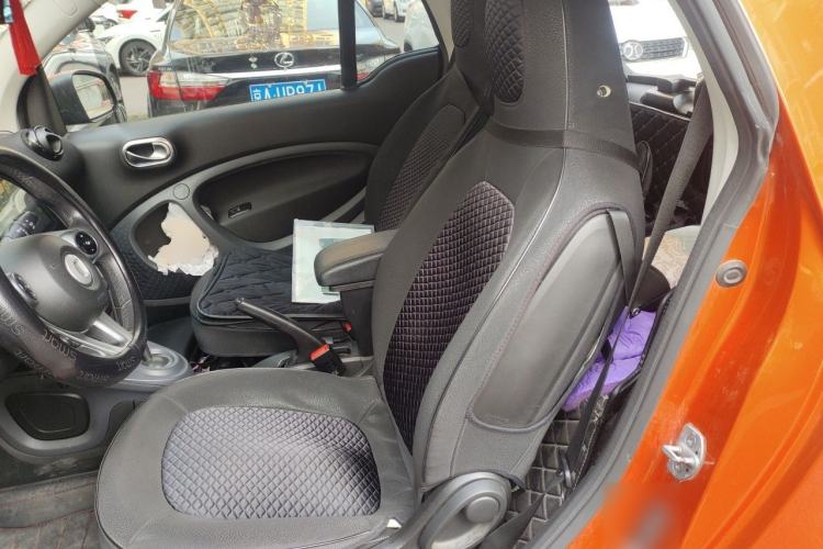 Used smart fortwo  Left Rear Seat
