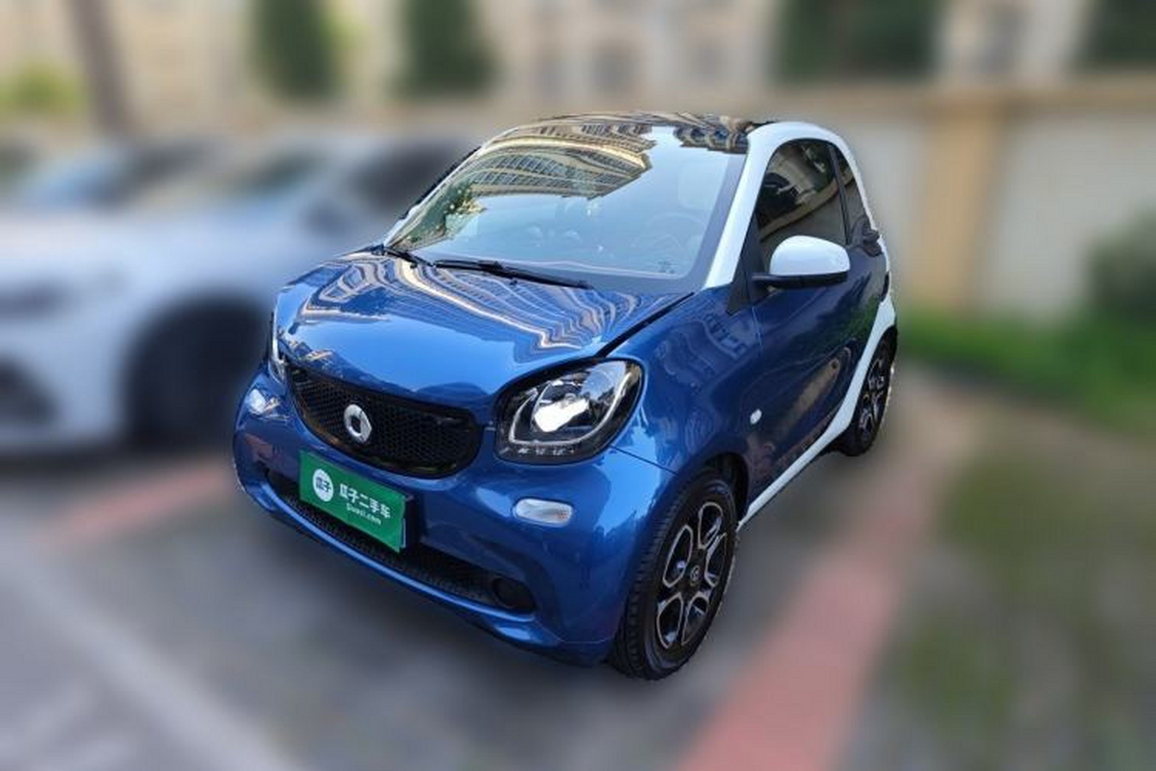 Used smart fortwo 2017 Model 0.9T 66 kW Melon Blue Special Edition China V Standard Guazi used car, China used car export, Used car for sale, Used smart cars, Cheapest cars for sale