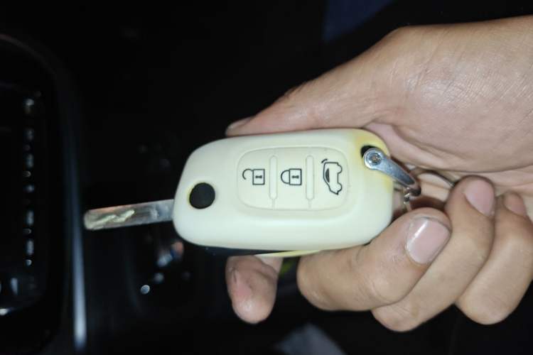Used smart fortwo 2017 1.0L 52kW Hardtop Affection Special Edition Vehicle Key