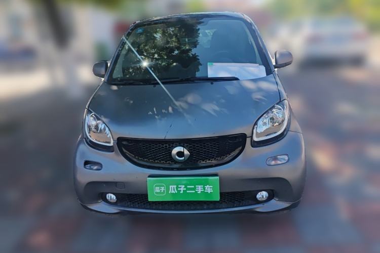 Used smart fortwo 2017 1.0L 52kW Grey Gravity Special Edition China V Emission Standard Front