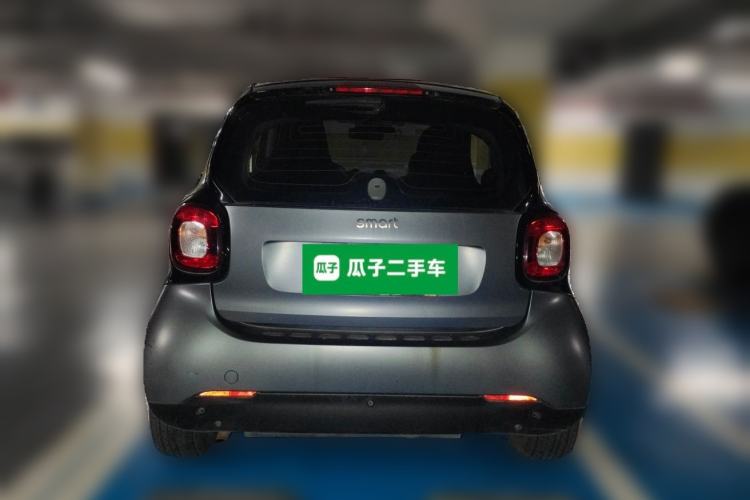 Used smart fortwo 2017 1.0L 52kW New Sound Special Edition China V Emission Standard Rear