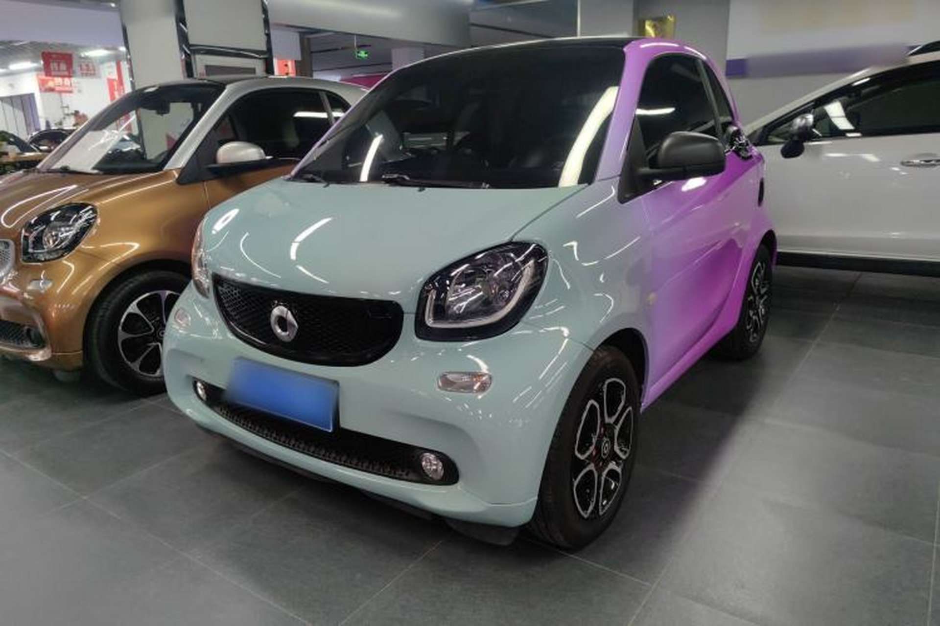 Used smart fortwo 2017 1.0L 52kW Hardtop Affection Special Edition Front Left 45 Deg
