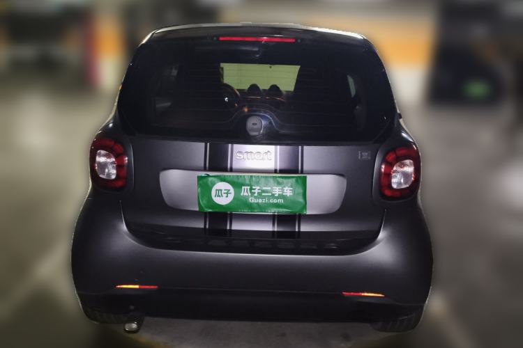 Used smart fortwo 2017 1.0L 52kW Grey Gravity Special Edition China V Emission Standard Rear