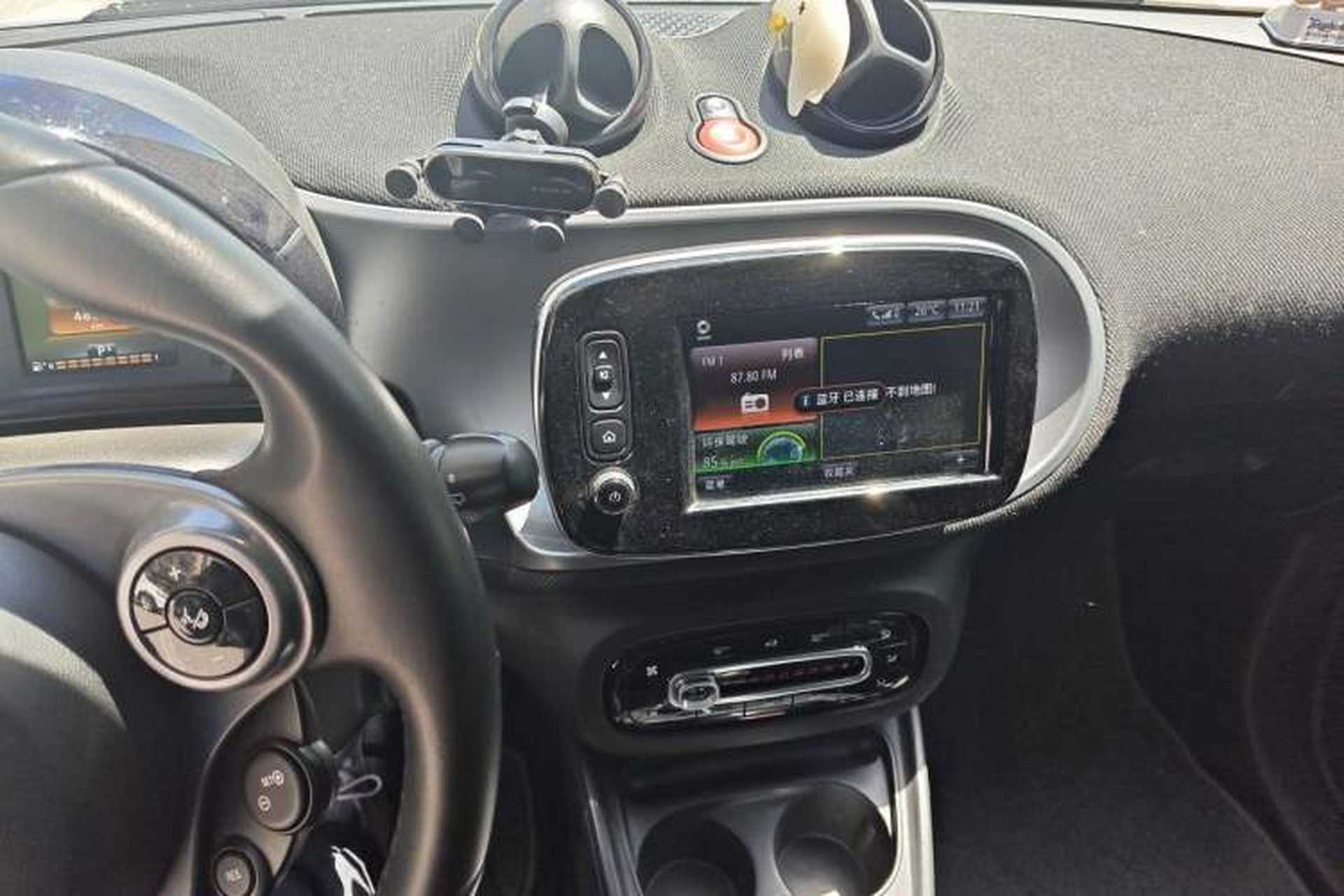 Used smart fortwo 2017 1.0L 52kW New Sound Special Edition China V Emission Standard Audio And AC Panel