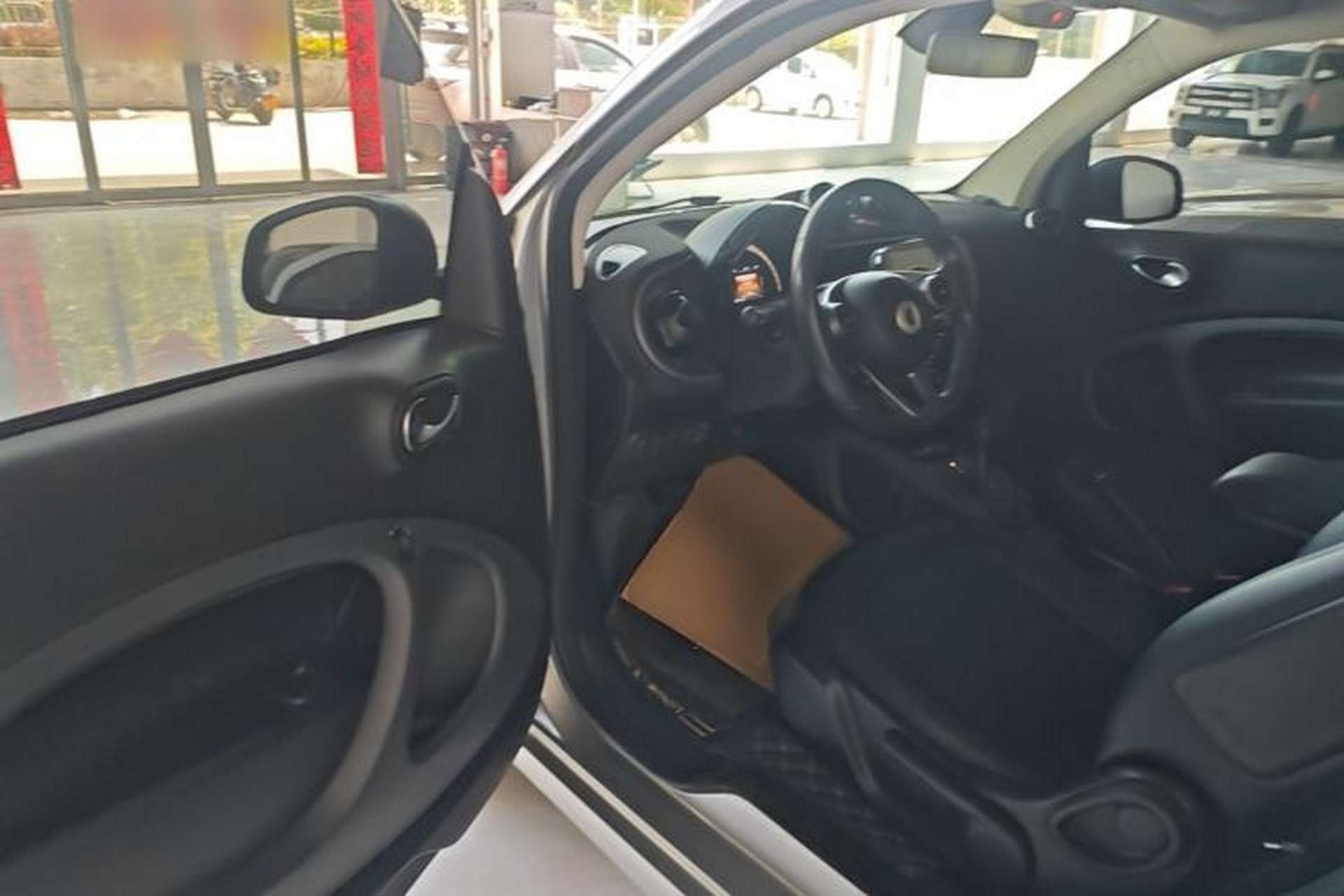 Used smart fortwo 2017 1.0L 52kW Hardtop Affection Special Edition Driver Seat