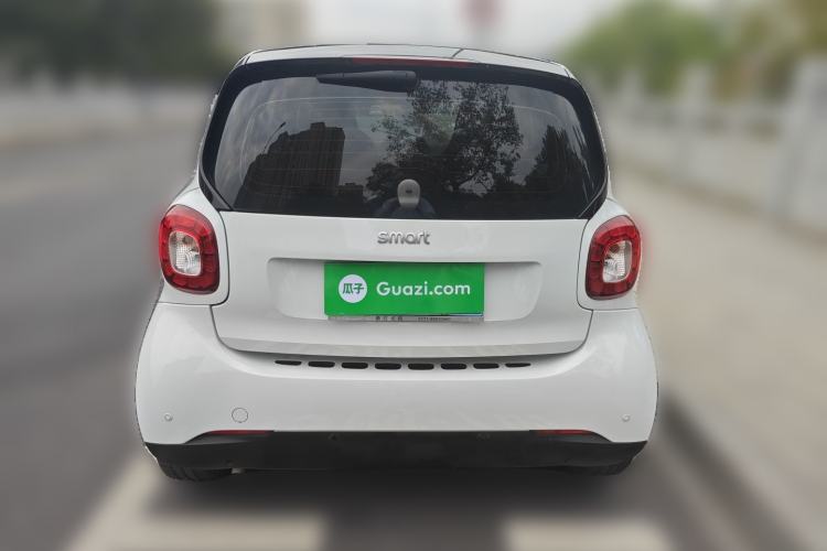 Used smart fortwo 2017 1.0L 52kW New Sound Special Edition China V Emission Standard Exterior 4