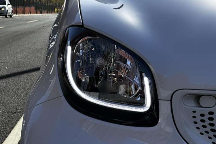 Used smart fortwo 2017 1.0L 52kW New Sound Special Edition China V Emission Standard Exterior 5