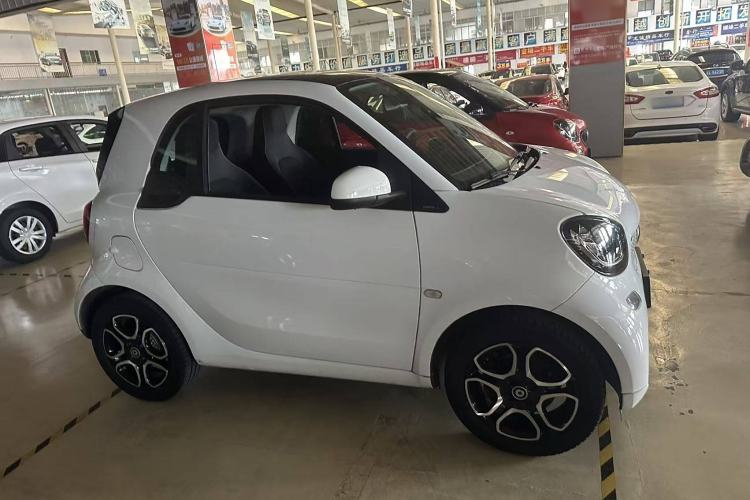 Used smart fortwo 2017 1.0L 52kW New Sound Special Edition China V Emission Standard Exterior 7